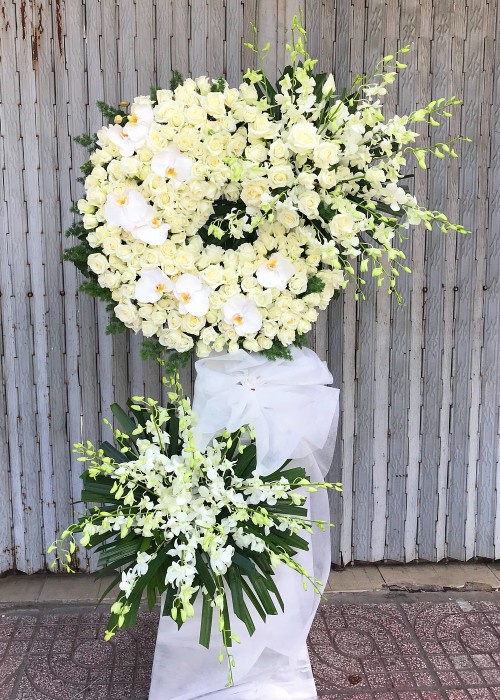 Kệ hồng chia buồn