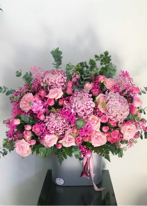 Cúc Sakura và hoa hồng