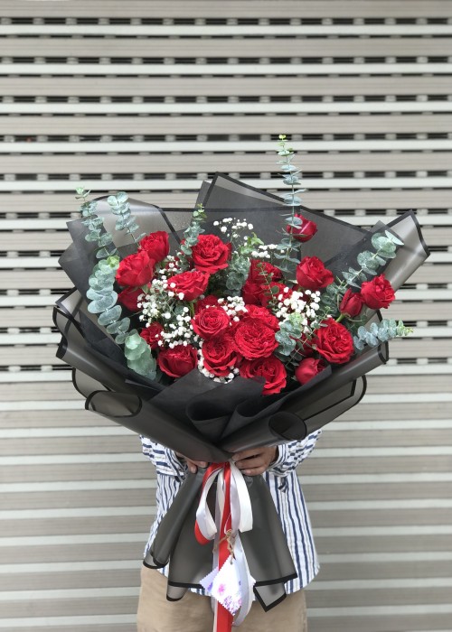 Hoa bó chúc mừng dành cho Nam