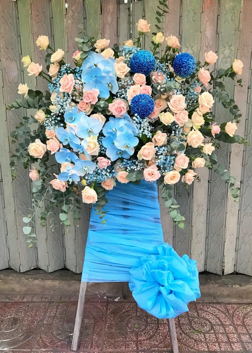 Kệ hoa chúc mừng 2 màu