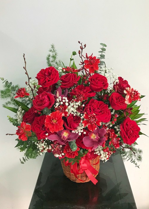 Giỏ hoa hồng đỏ 