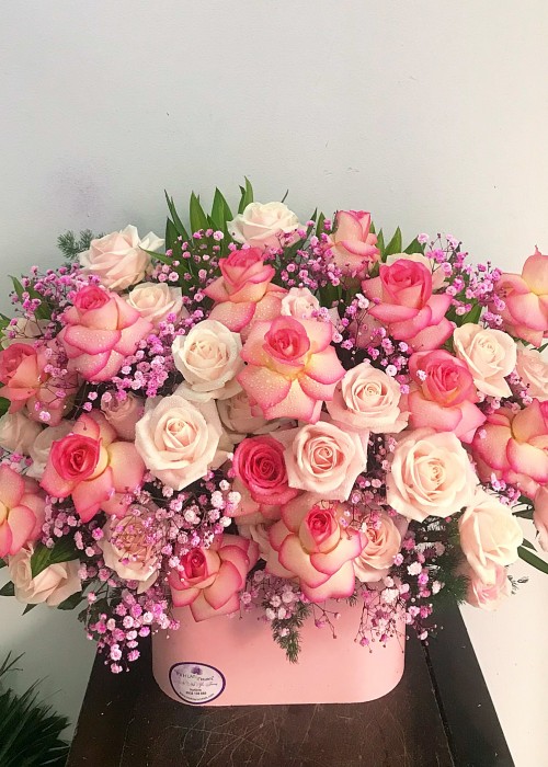 Hoa sinh nhật tone hồng